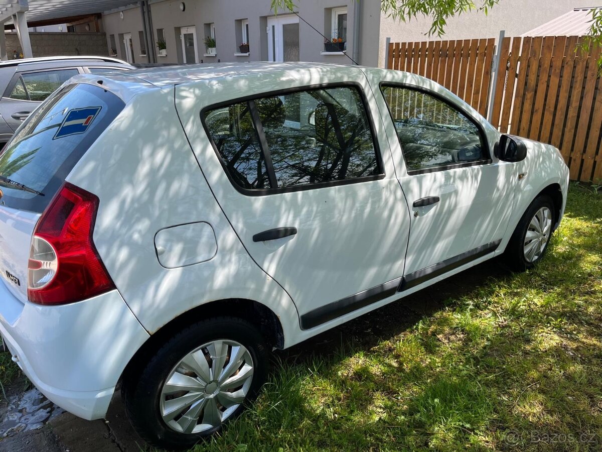 Prodám Dacia Sandero 1.4 MPI - 4