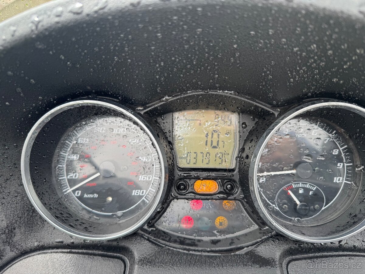 Piaggio mp3 400i - 4