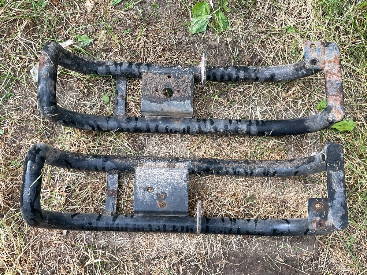 UAZ 469 zadní nárazníky - 4