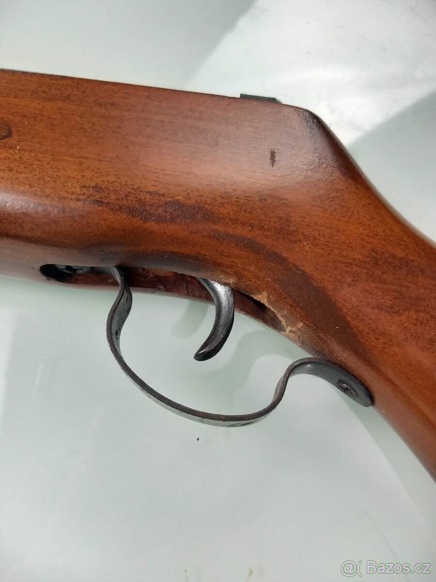 Vzduchovka Perfecta Model 32 s lomenou hlavní - 4