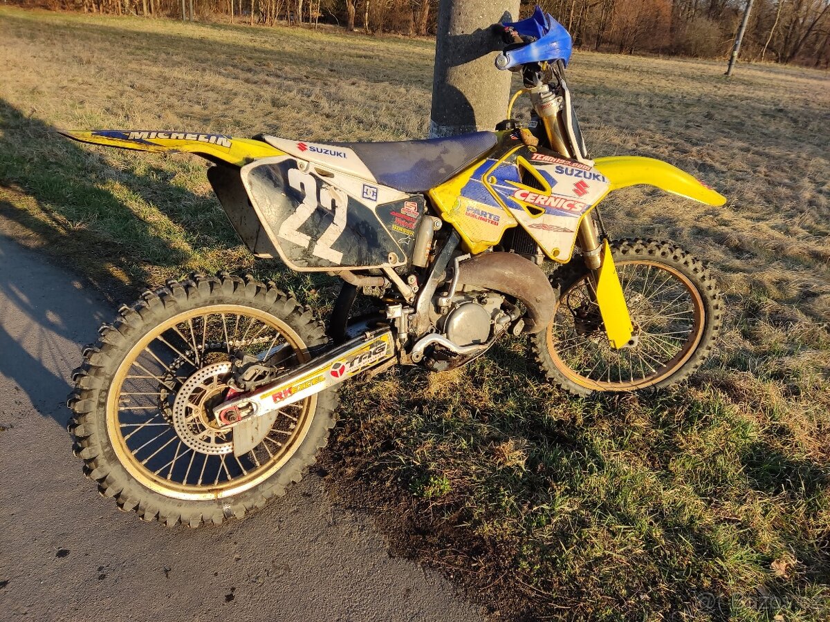 2006 Suzuki RM125 - 4