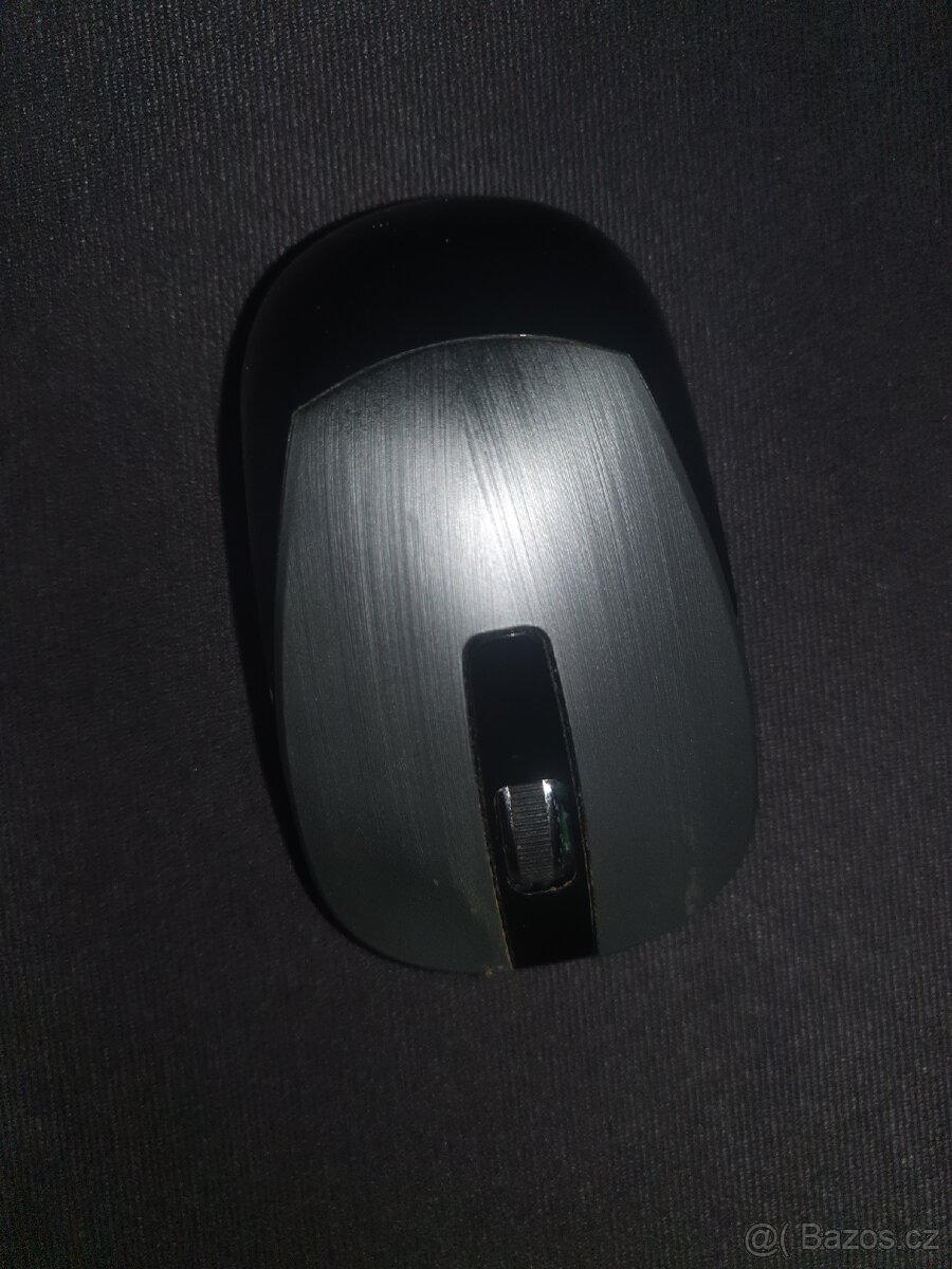 notebook a příslušenství - 4