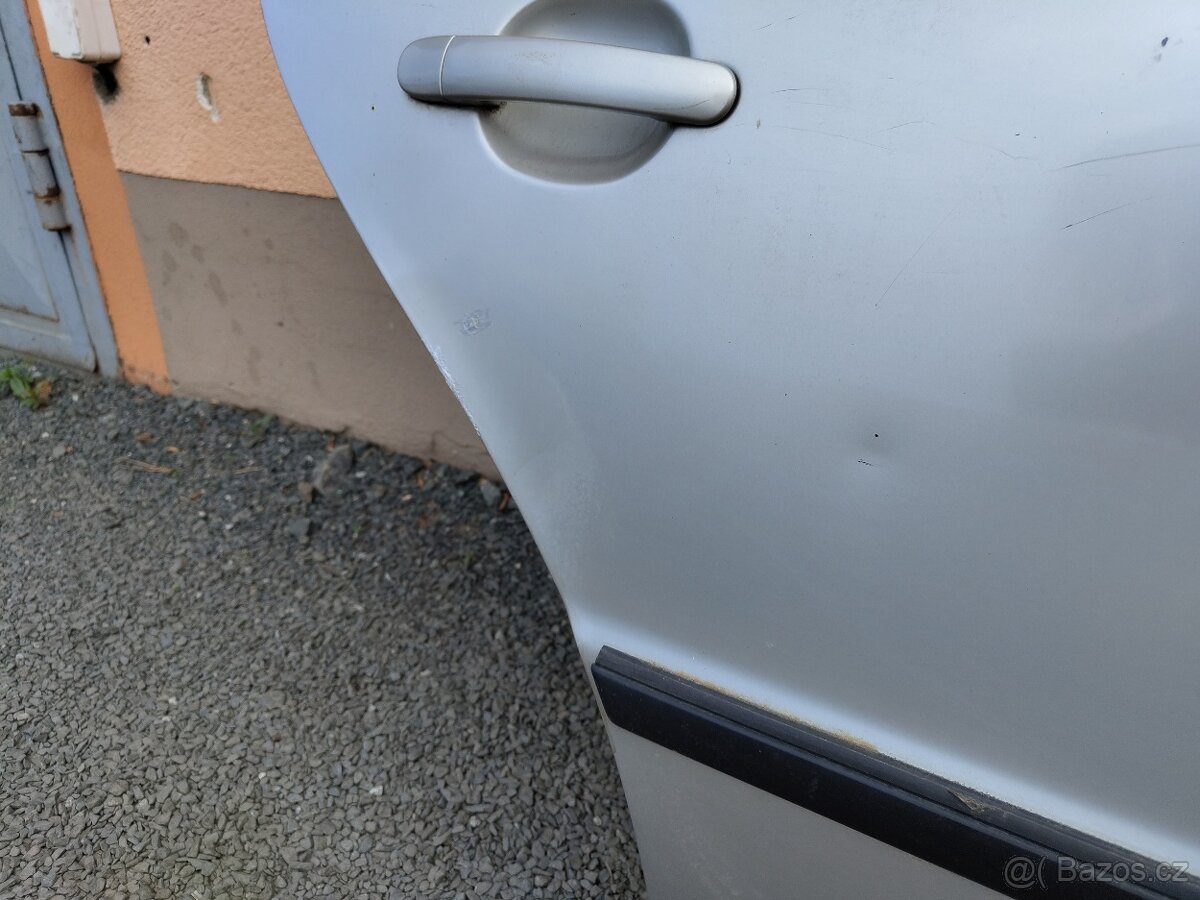 Dveře, kapota Superb I - 9910 a 9102 - 4