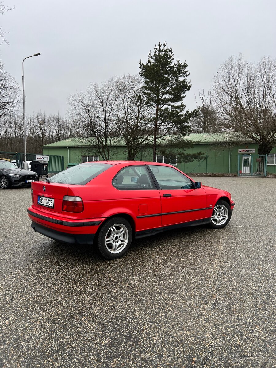 BMW e36 compact - 4