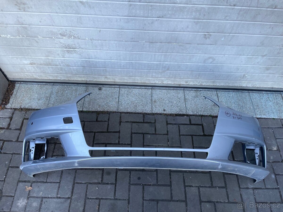 Prodám přední nárazník Audi A4, r.v. 2017 - 4