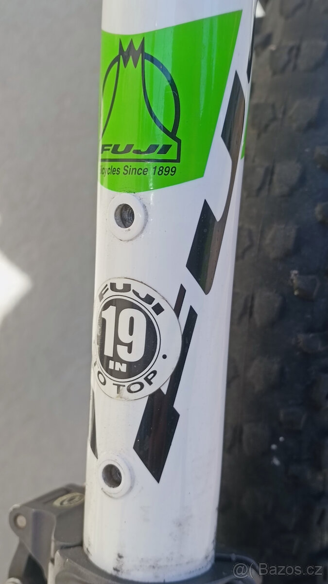 Lehké horské karbonové kolo MT Fuji Pro - 4