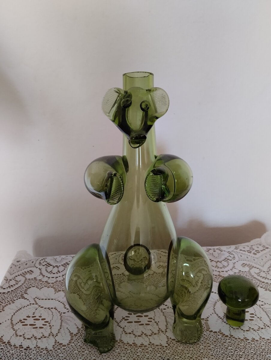 SKLENĚNÁ RETRO KARAFA MEDVĚD - 4