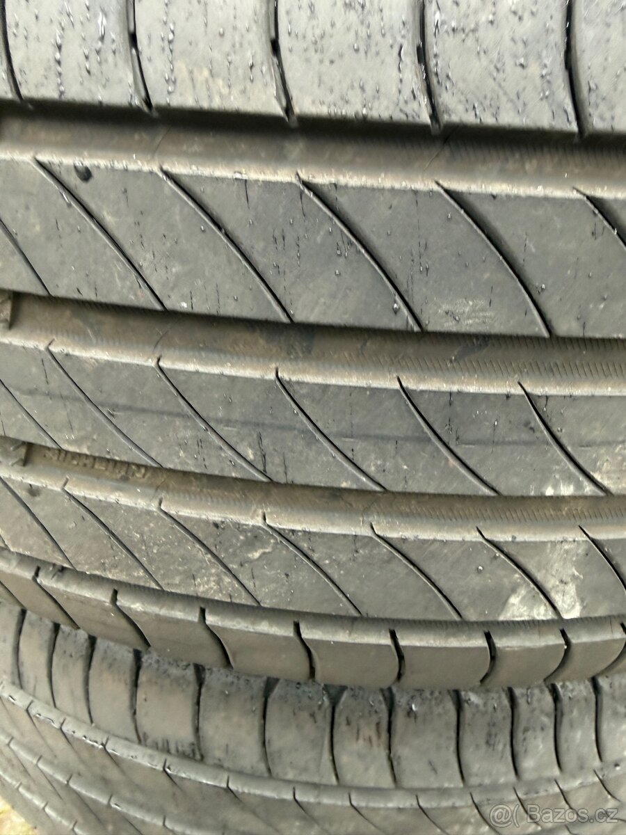 Letní pneu Michelin 235/50 R19 7,6 mm - 4