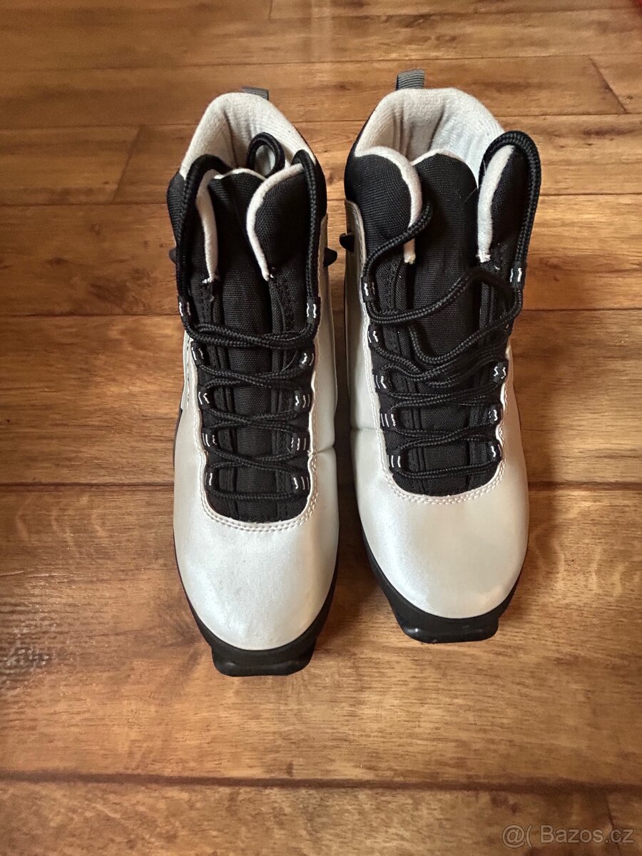 Běžky komplet s botami a hůlkami - 4