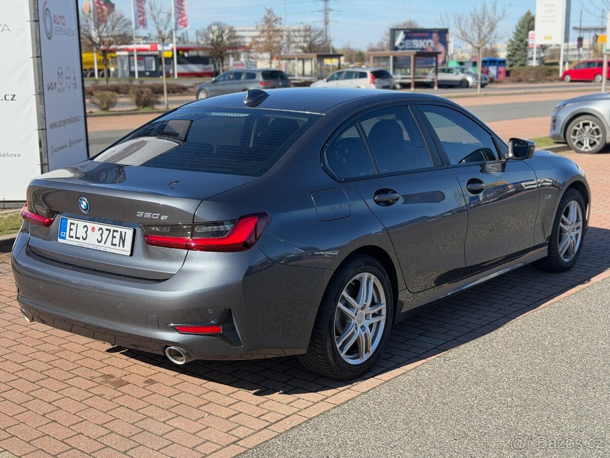 BMW Řada 3, 320e 2,0/120kW - 4