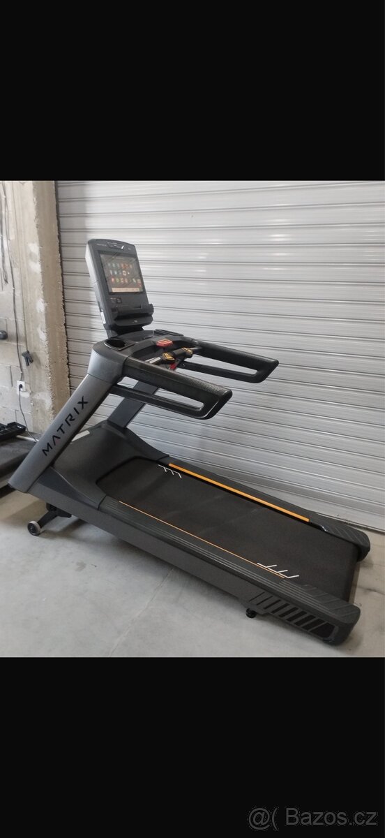 Profesionální běžecký pás Matrix Performance , Endurance - 4