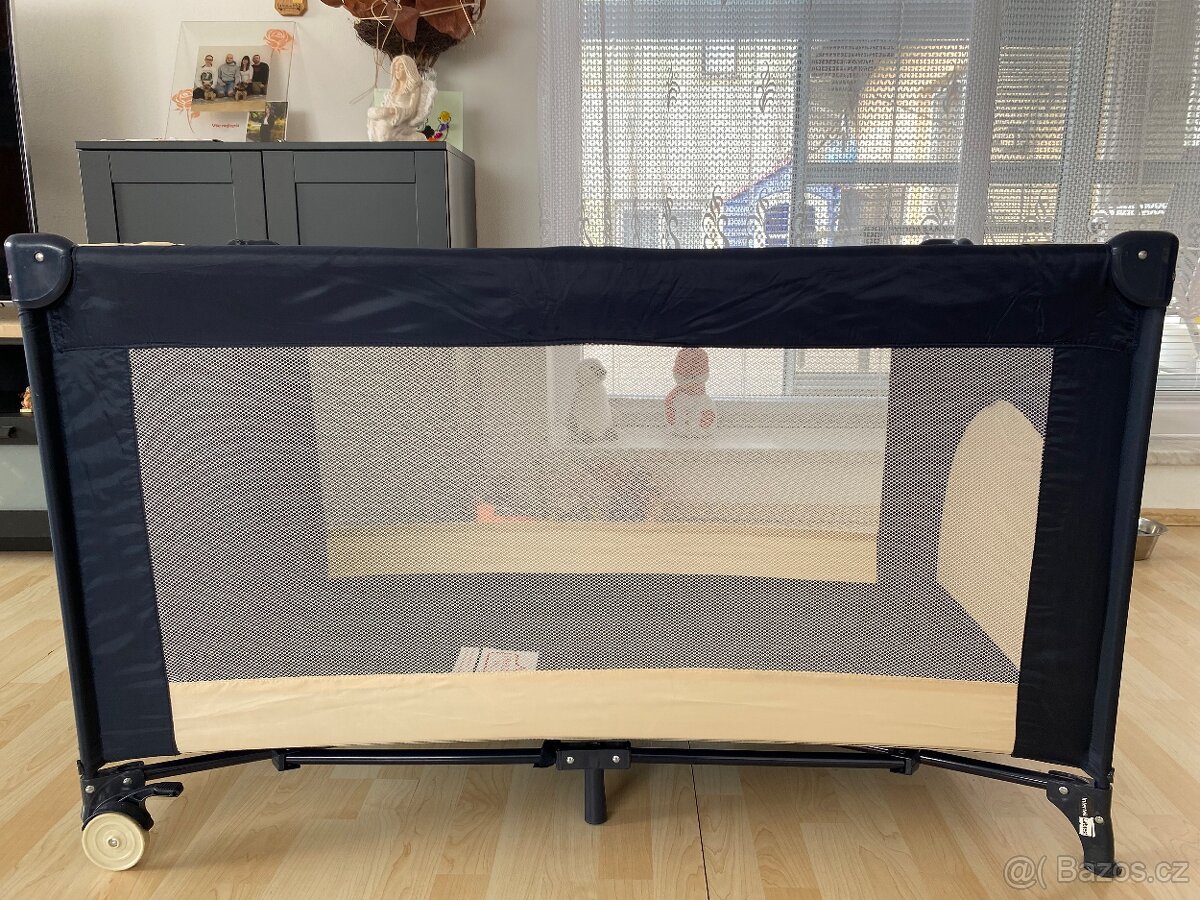 Cestovní postýlka - 4