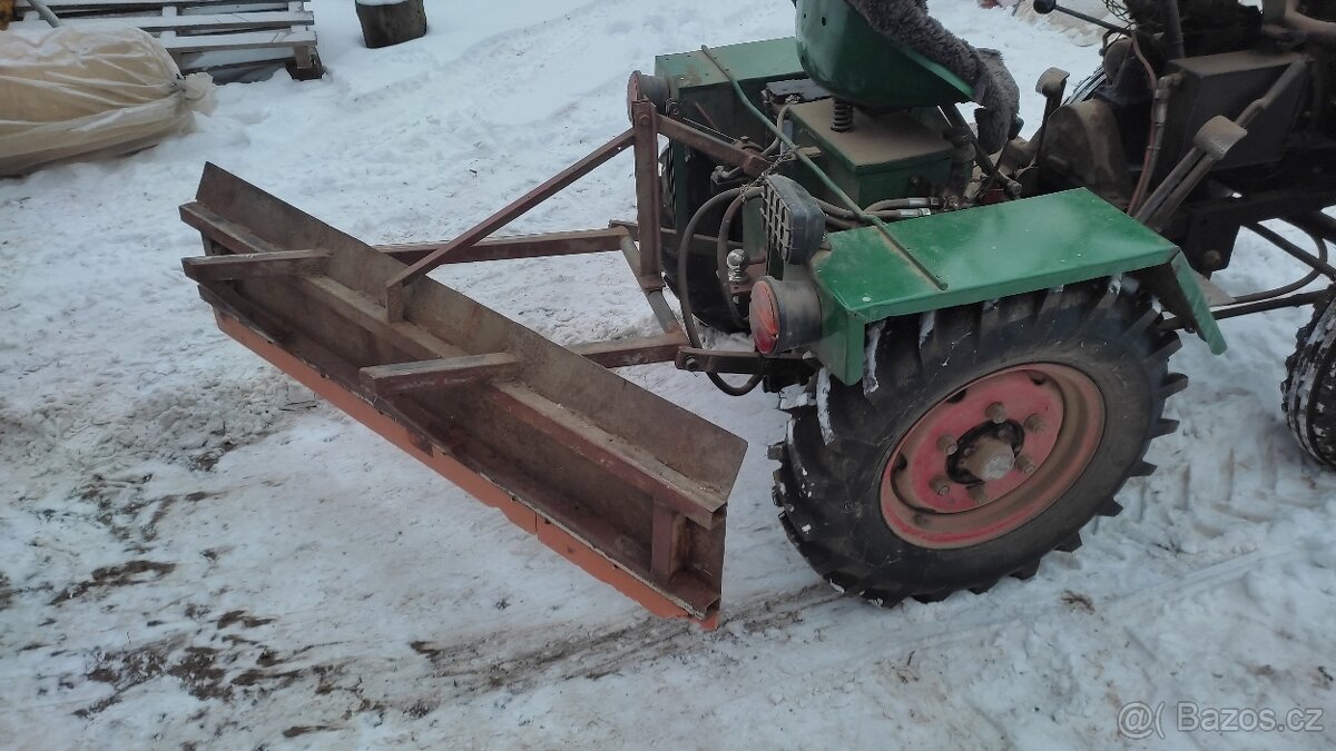Malotraktor domácí výroby - 4