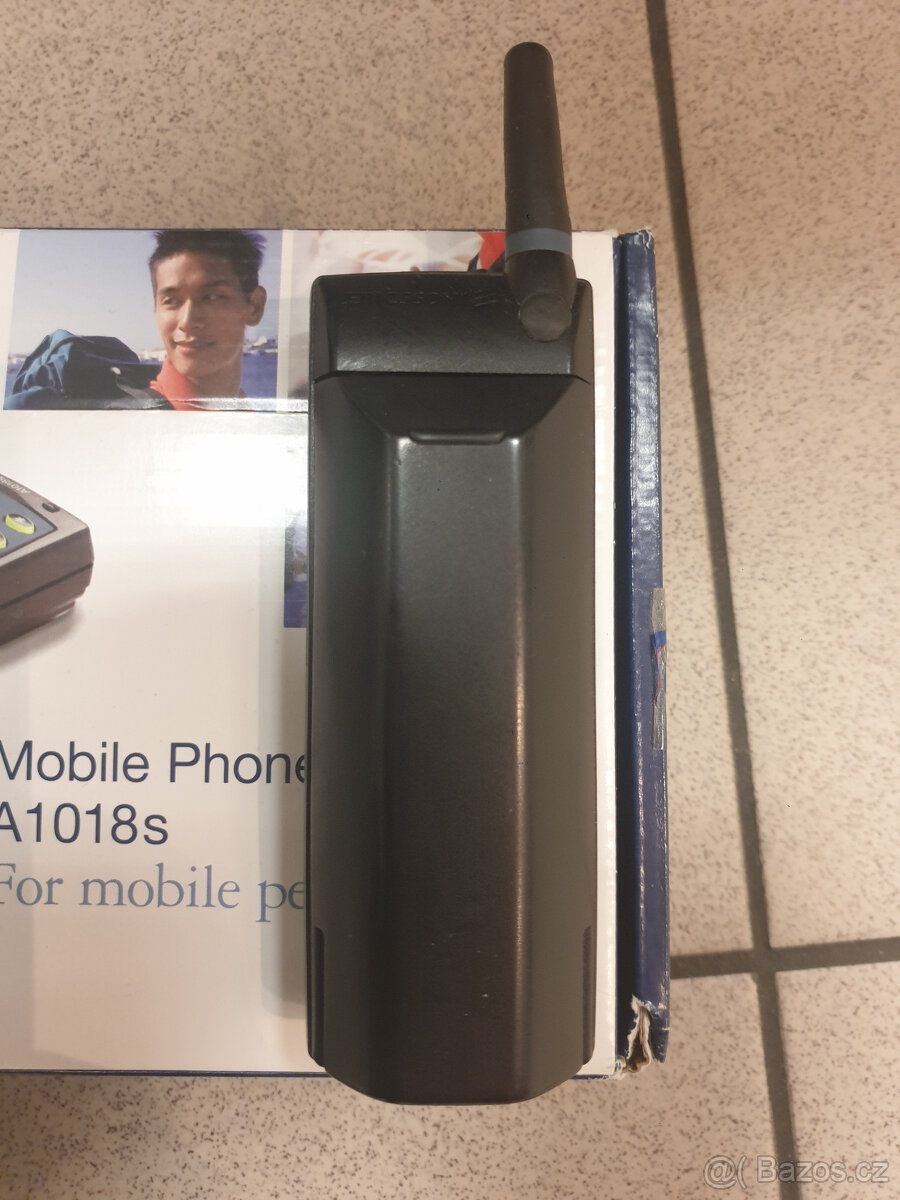 Ericsson A1018s - 4