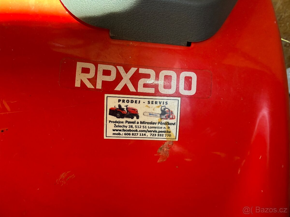 Zahradní traktor SNAPPER RPX 200 - 4