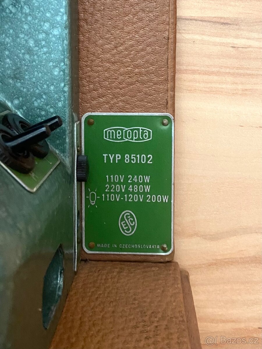 Stará promítačka - 4