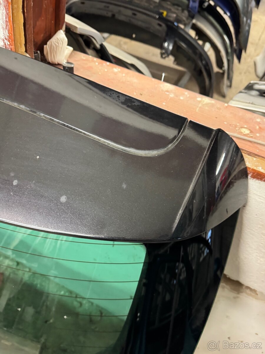 Hyundai ix35, zadní 5. (páté) dveře - 4