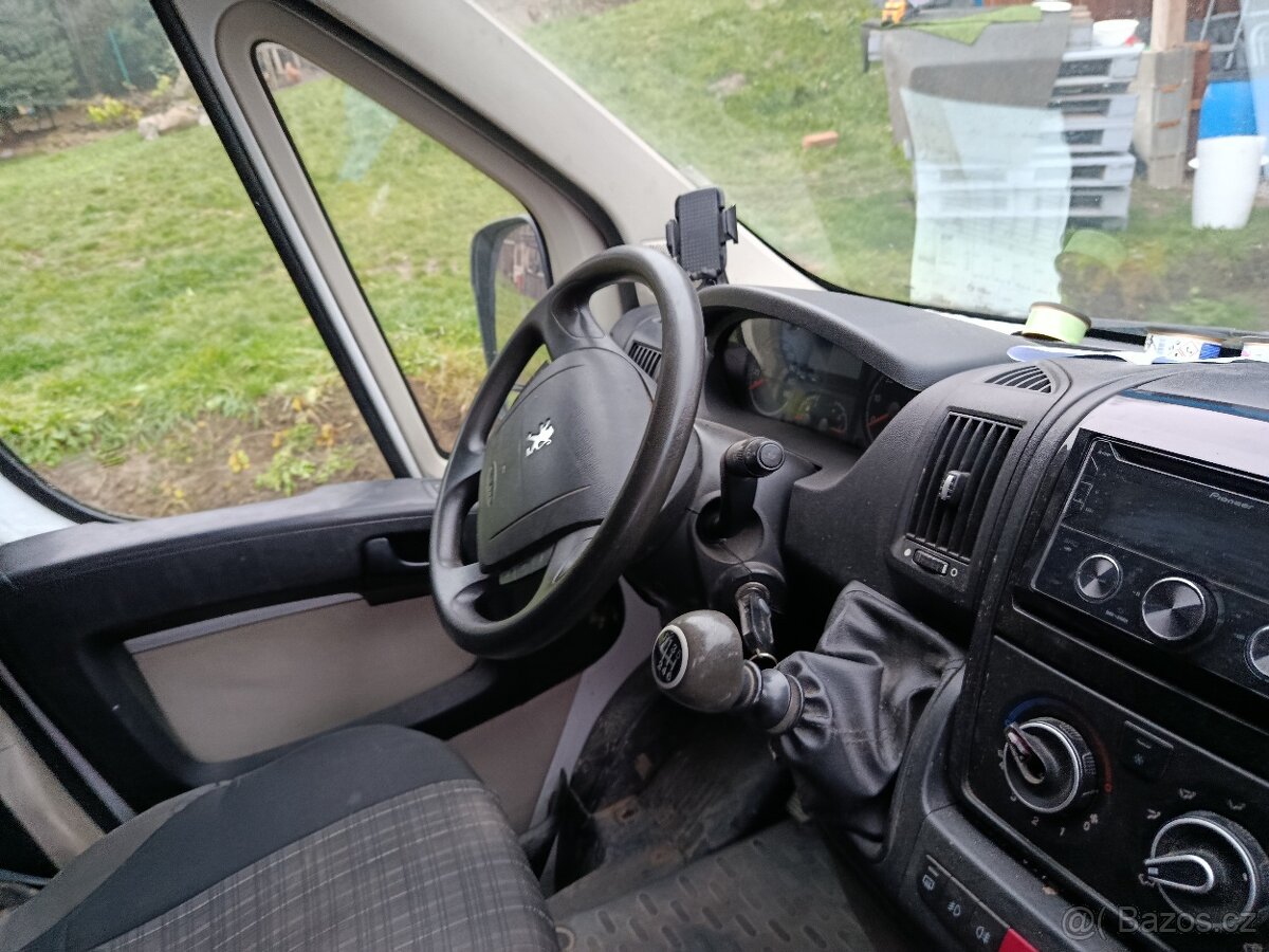 Peugeot boxer. 2,2 hdi 110 kW. Na ND - 4
