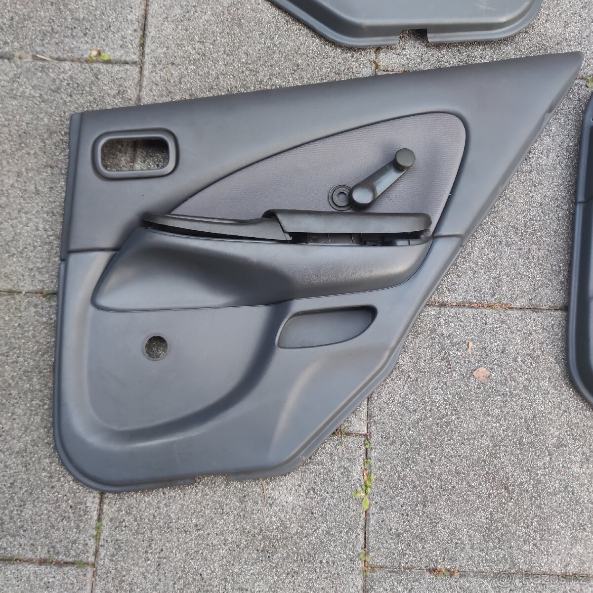 Komplet čalounění dveří Nissan Almera N16 sedan - 4