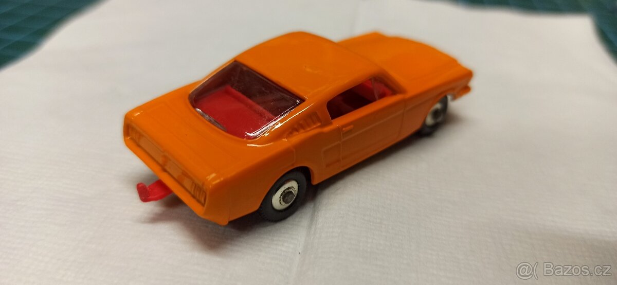 Matchbox Ford Mustang - 4