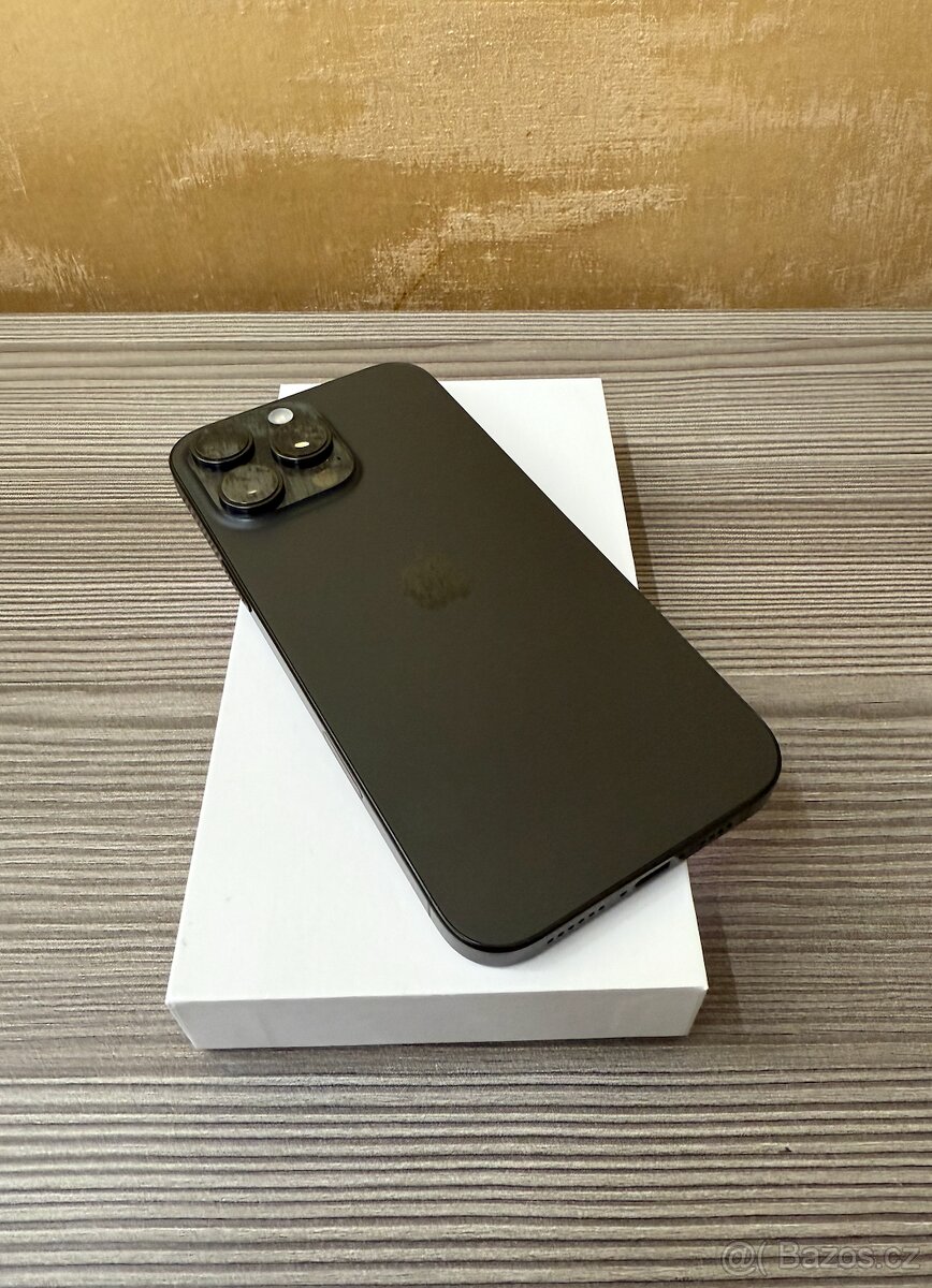 Apple iPhone 16 Pro Max 256GB černá, 100% baterie - 4