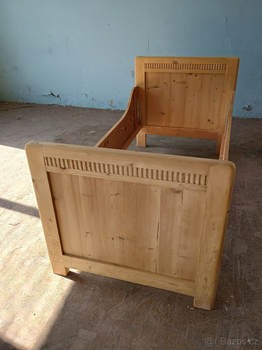 stará dětská postel - 4