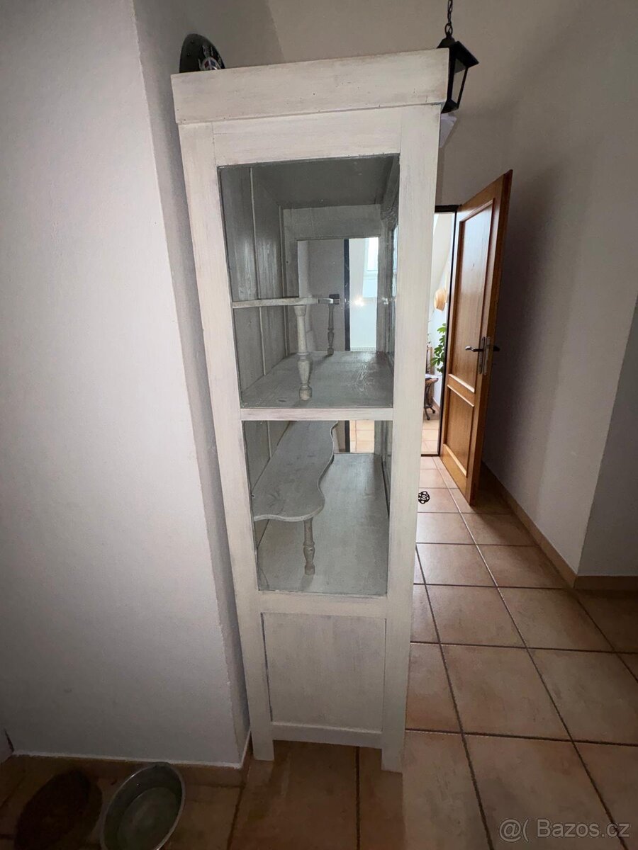 Rustikální vitrína - 4