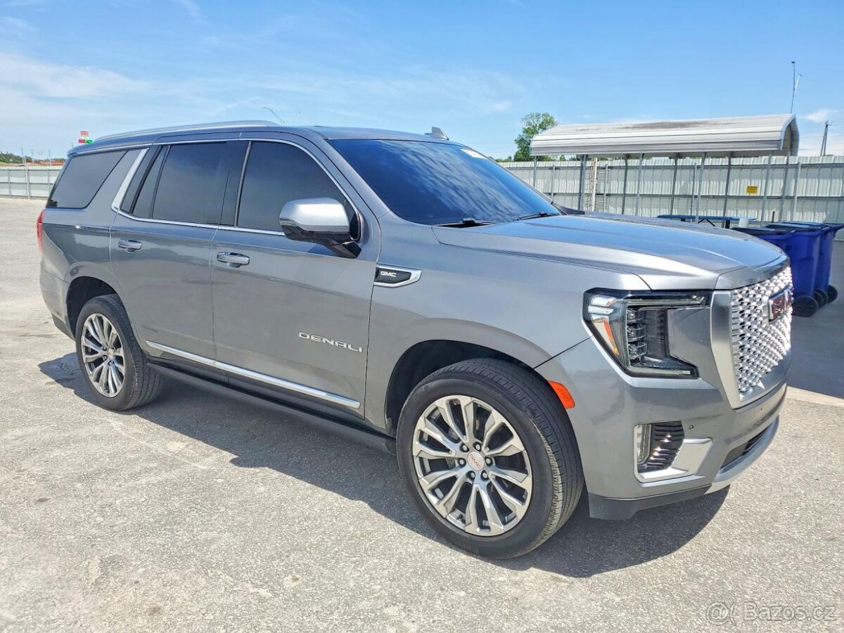 GMC Yukon Denali 2021 - 4