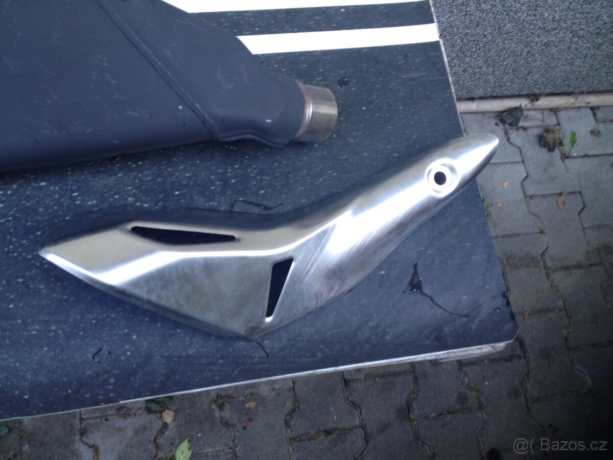 Originální výfuk Kawasaki Z900 - 4