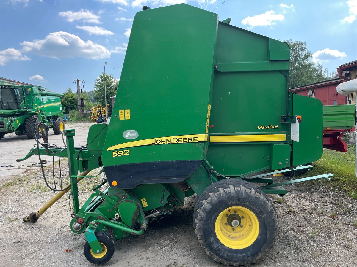 Lis John Deere 592 - 4