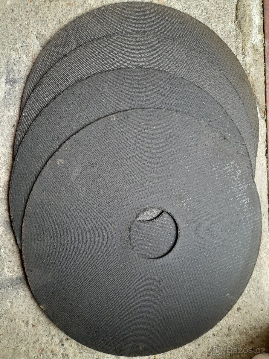 ŘEZNÉ KOTOUČE 400X4X80 - 4