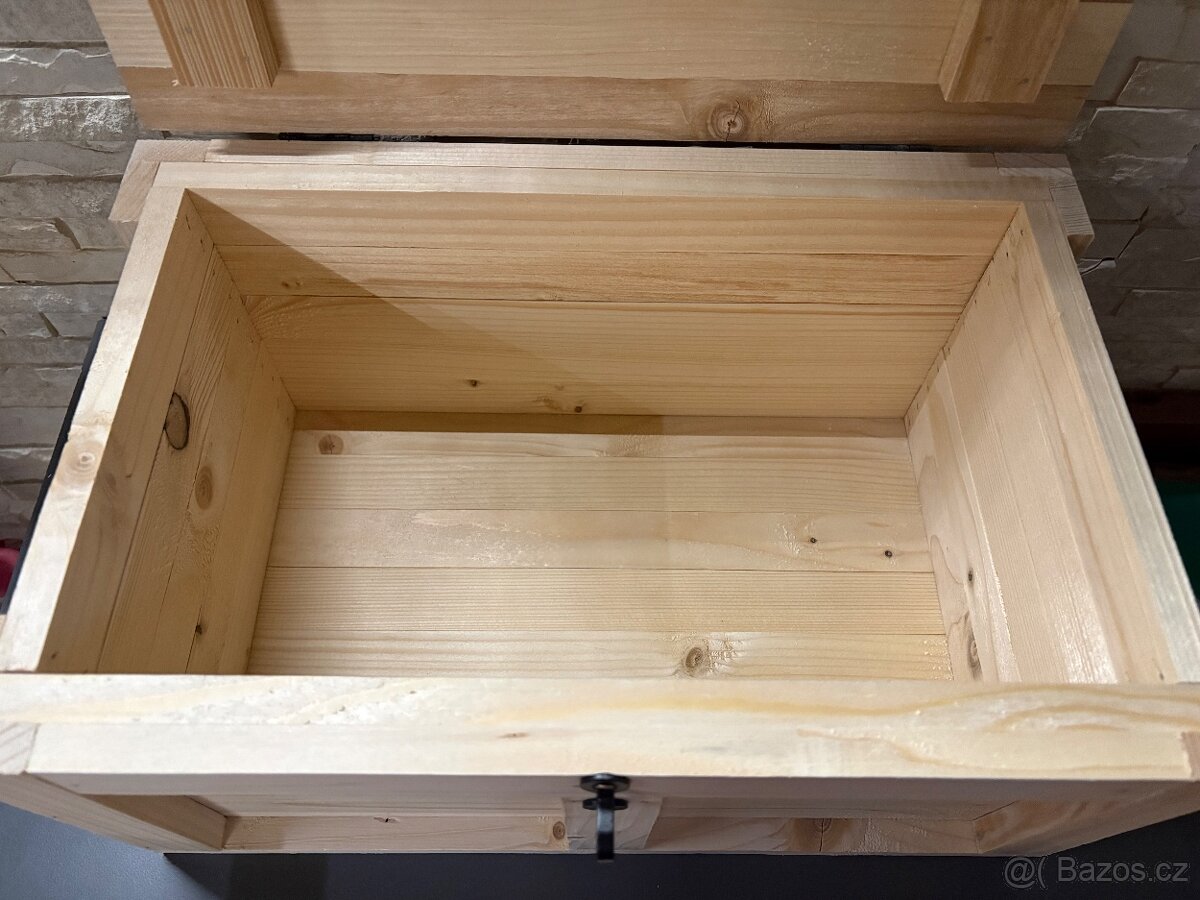 Dřevěná truhlička- dekorace - 4