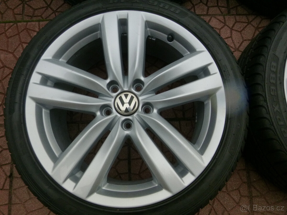 Letní alu sada disky originál VW 5x112 8Jx18 ET44 Borbet - 4