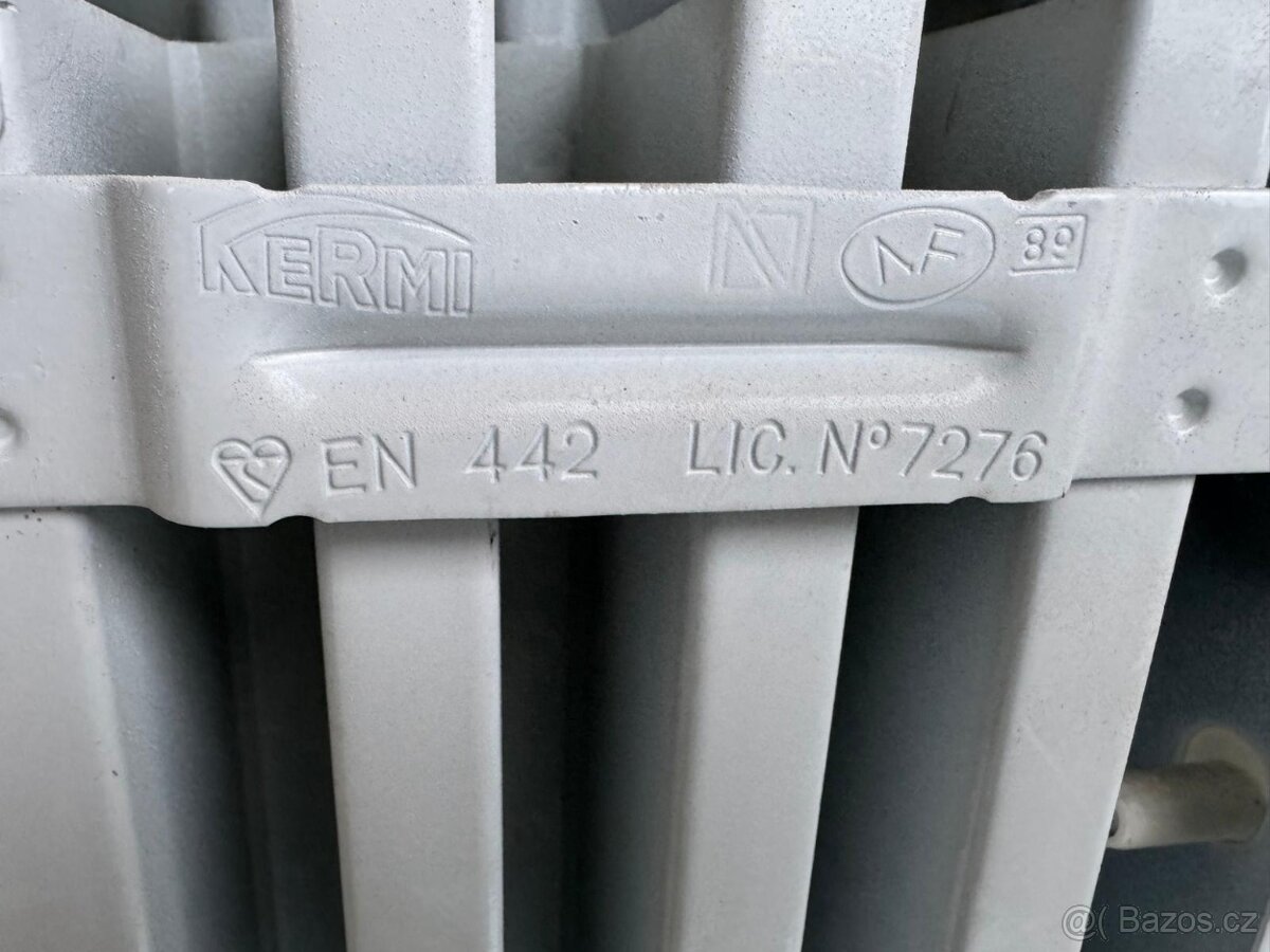 DESKOVÝ RADIÁTOR KERMI - 4