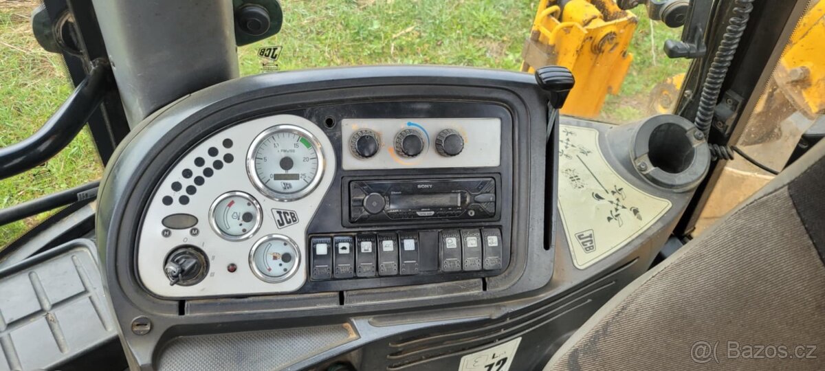 JCB 3cx - 4