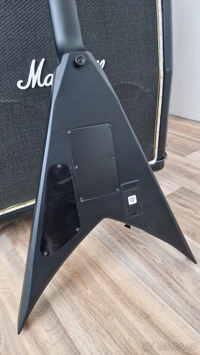 Jackson KVXMG King V Satin Black - 4