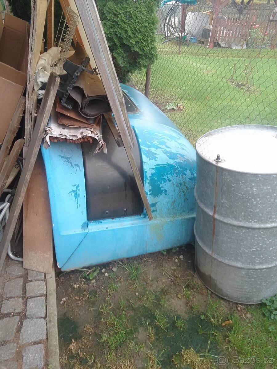 Avie - spací nádstavba na kabinu - 4