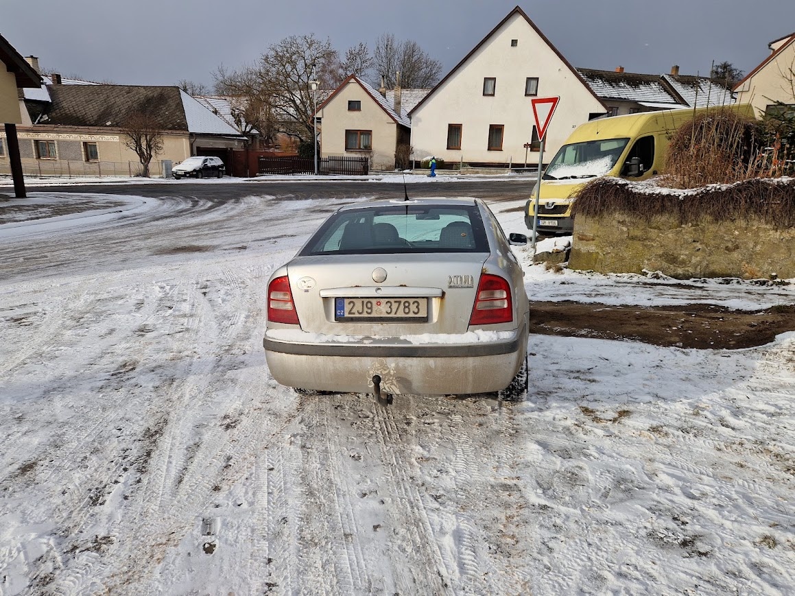 Škoda octavia 1,8 2V turbo rok. 2002 - 4