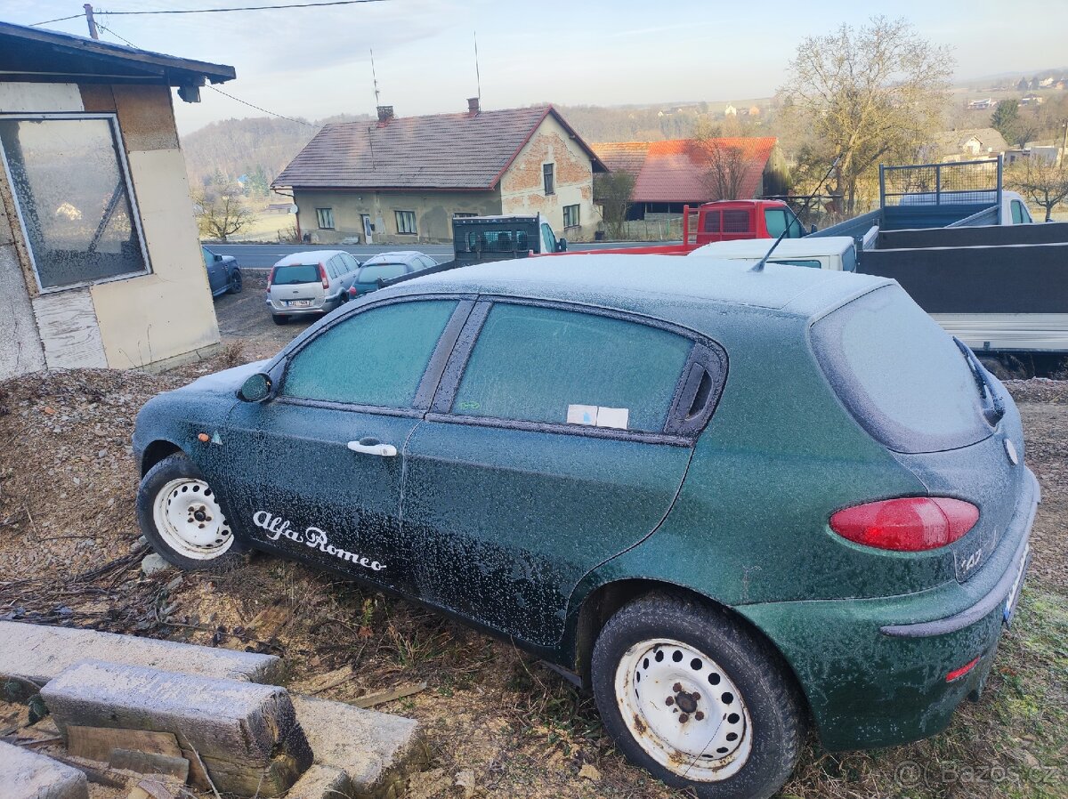 Prodám Alfu Romeo 147 - 4