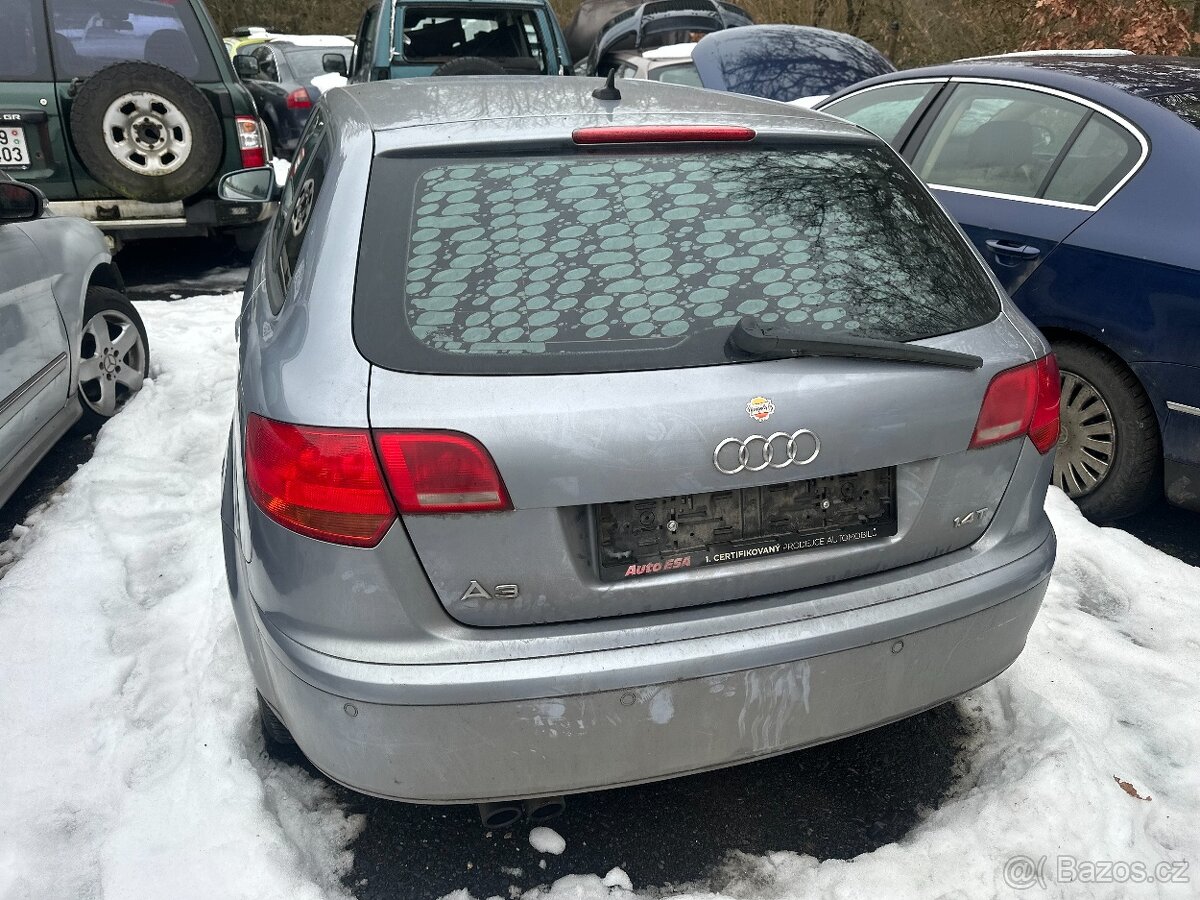 Audi a3 8p hatchback náhradní díly - 4
