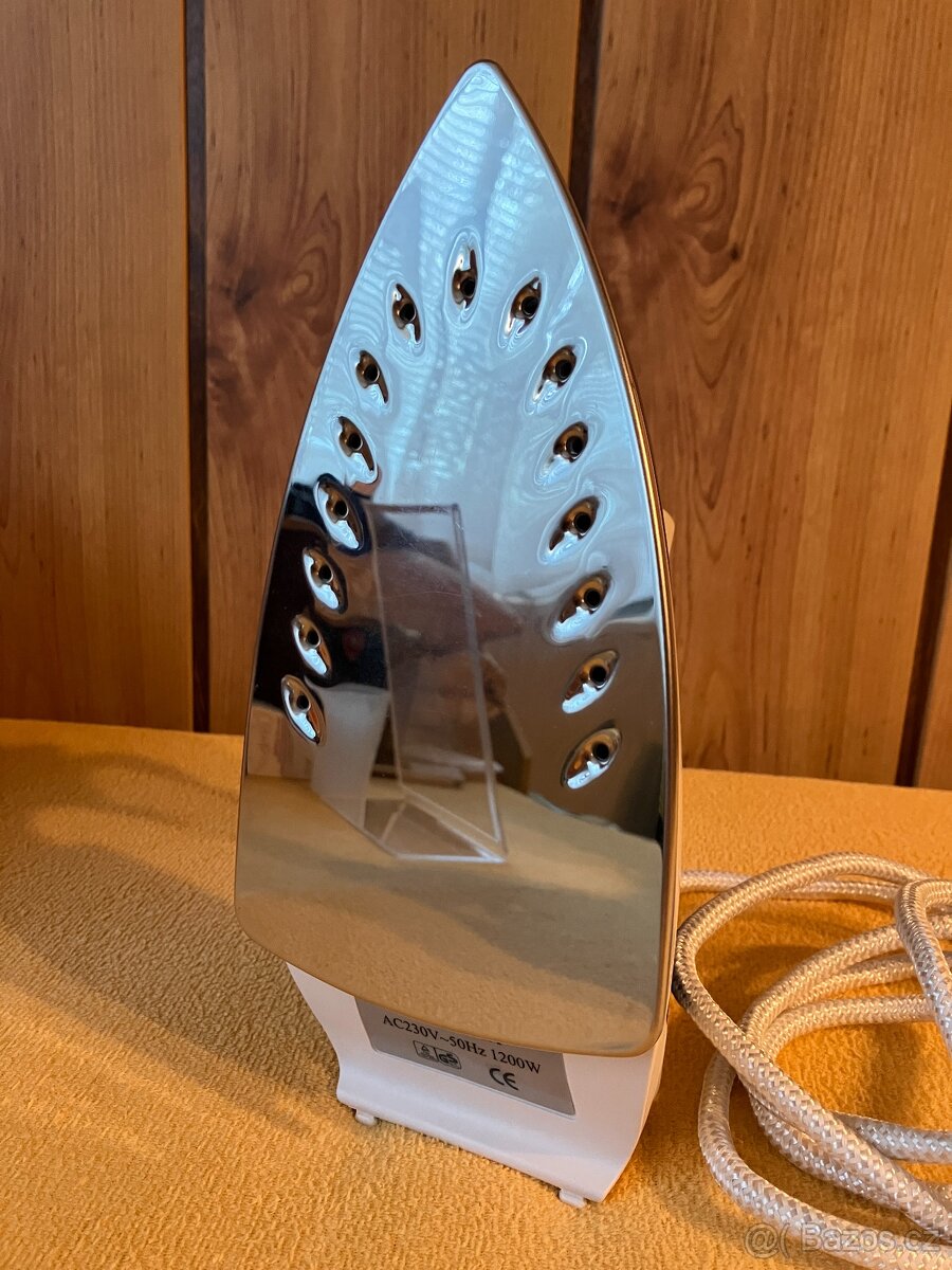 Napařovací žehlička - 4