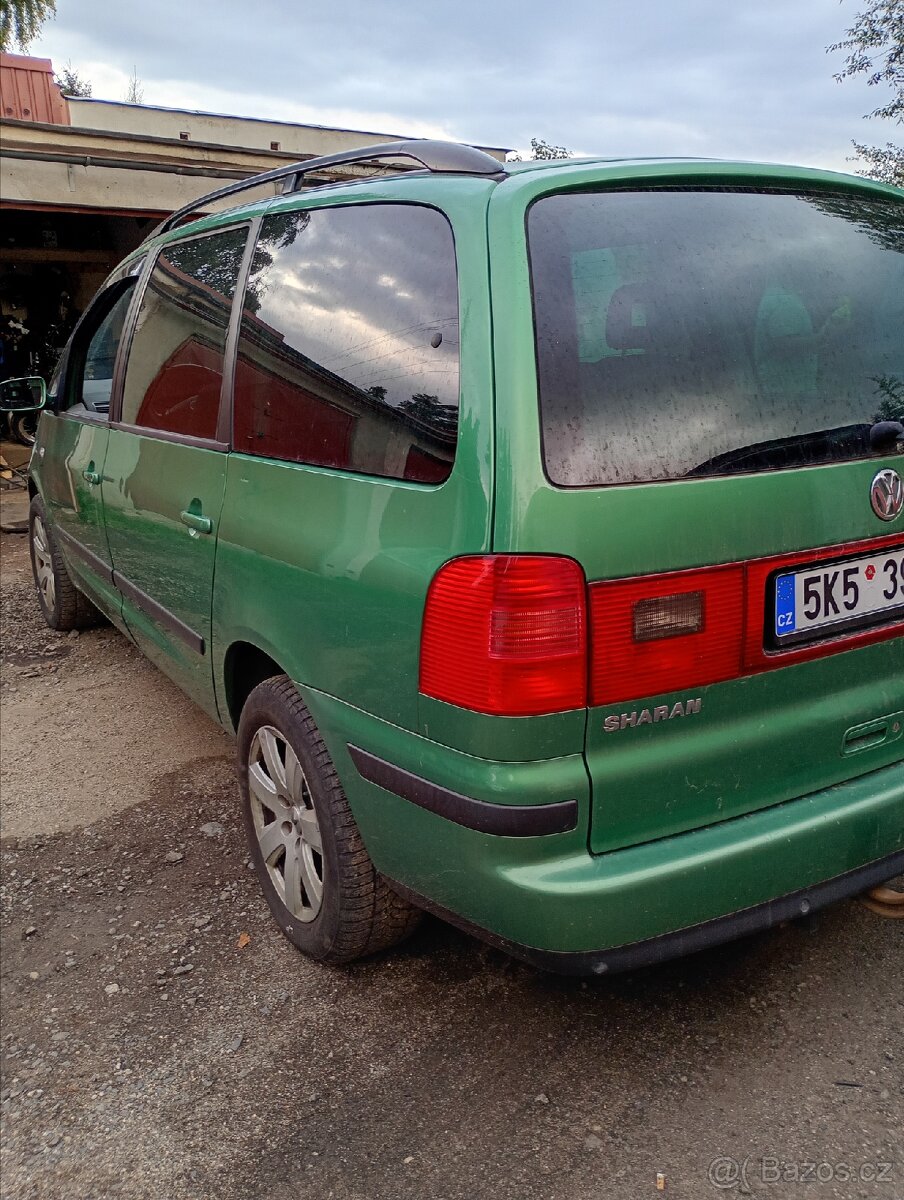 VW SHARAN 1,9 TDI - 4