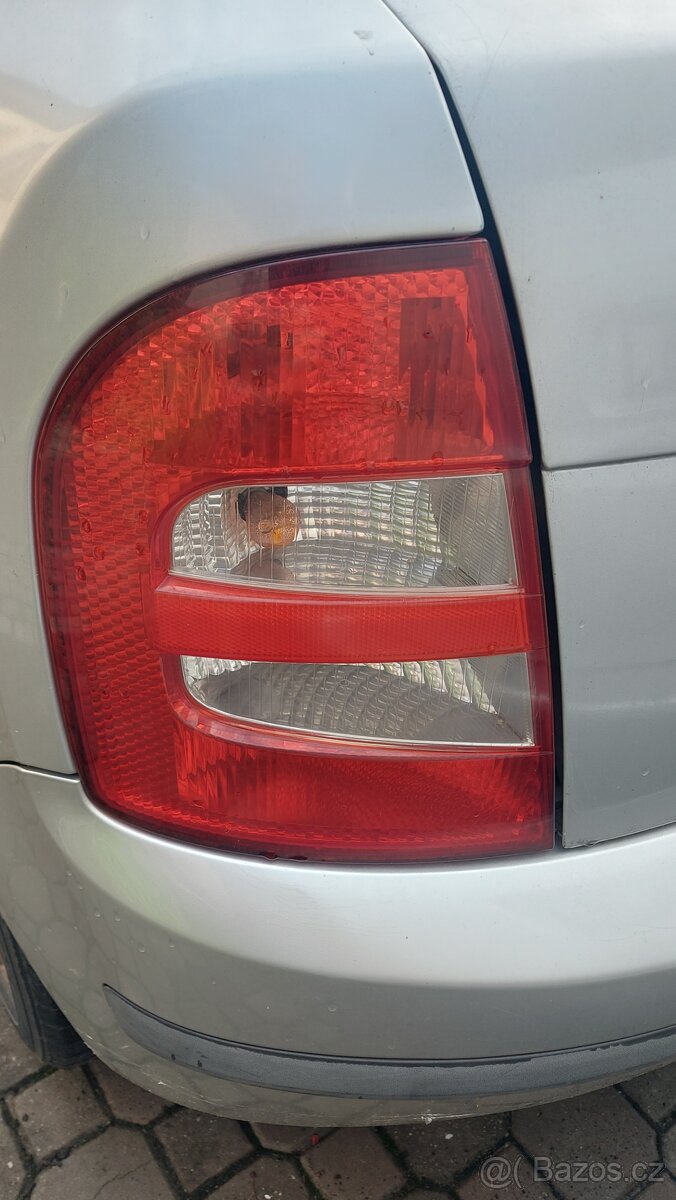 Fabia 1 combi i 5dv zadni svetla,plato - 4