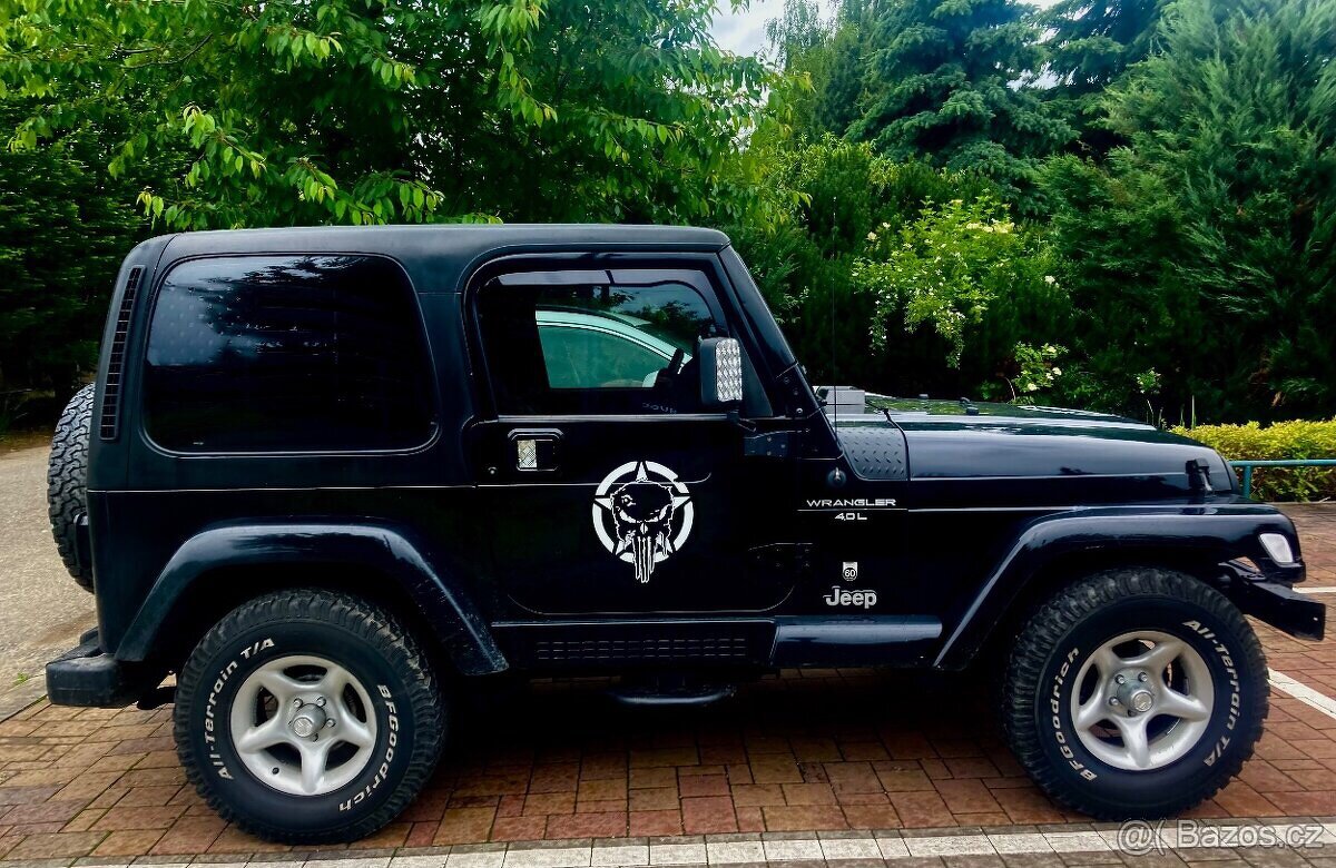 Jeep Wrangler 4.0L 6ti válec TJ 4X4 evropská verze