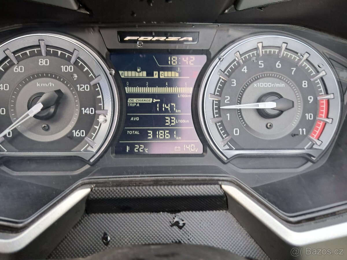 Honda forza 350 rok 2023 - 4