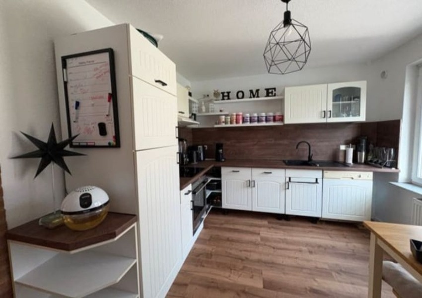 Moderní venkovská kuchyně se spotřebiči,5780 - 4