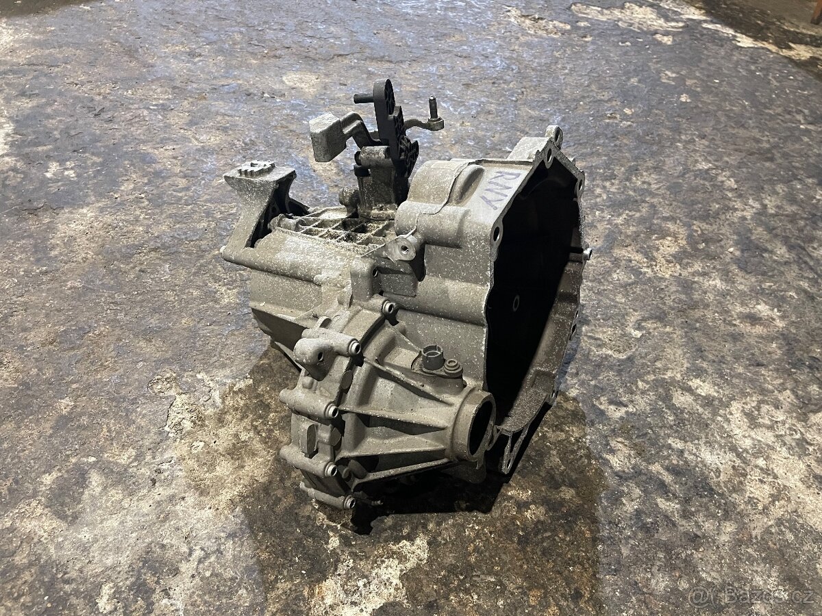 Prodám převodovku RNY - 4