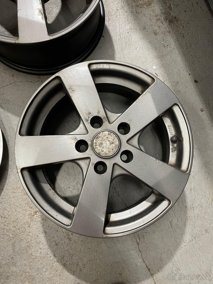 Alu disky 5x112 R15 ET43 - 4