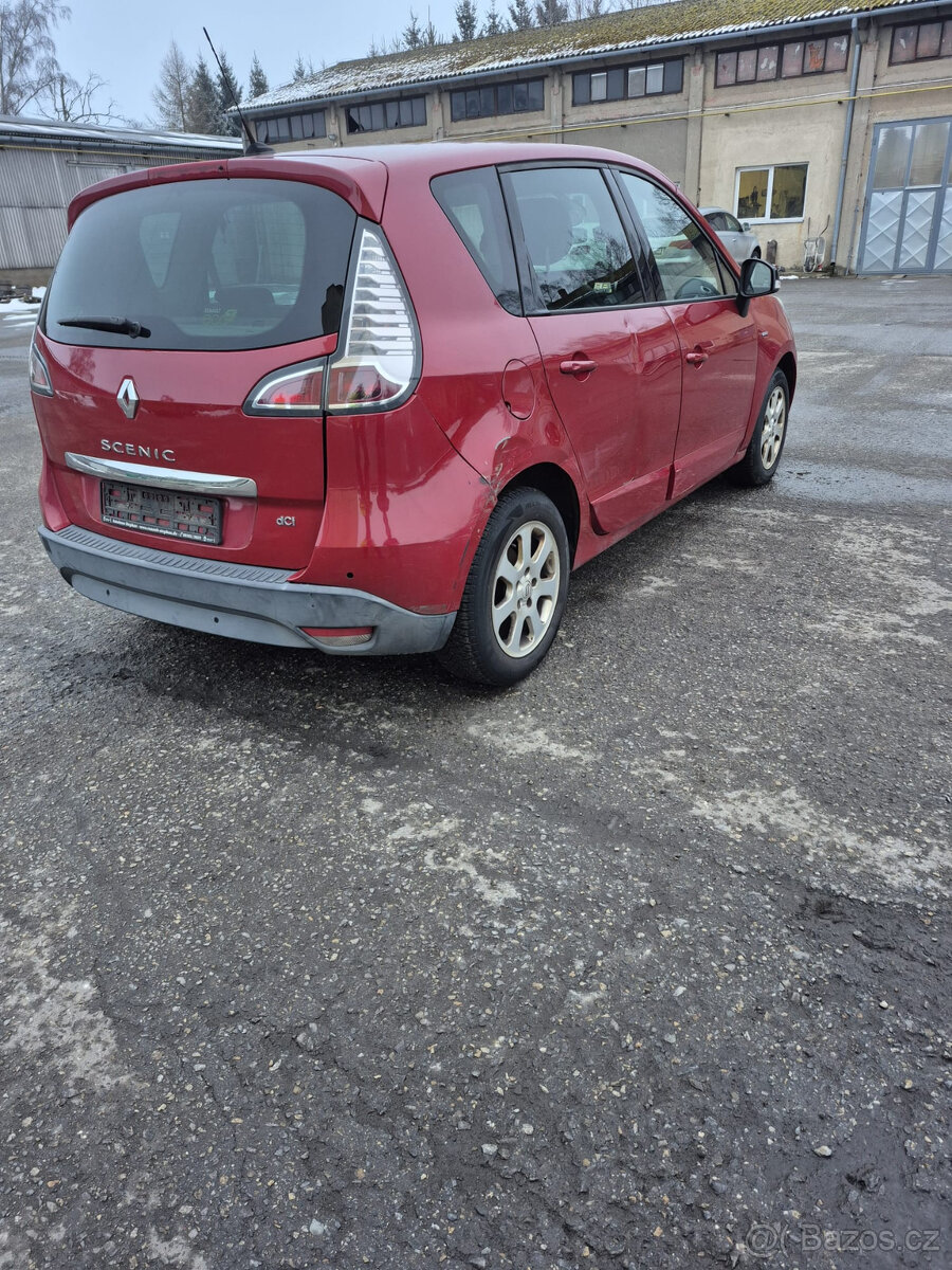 Prodám Renault Scenic 1.6dci 96kw rok 2013 - 4