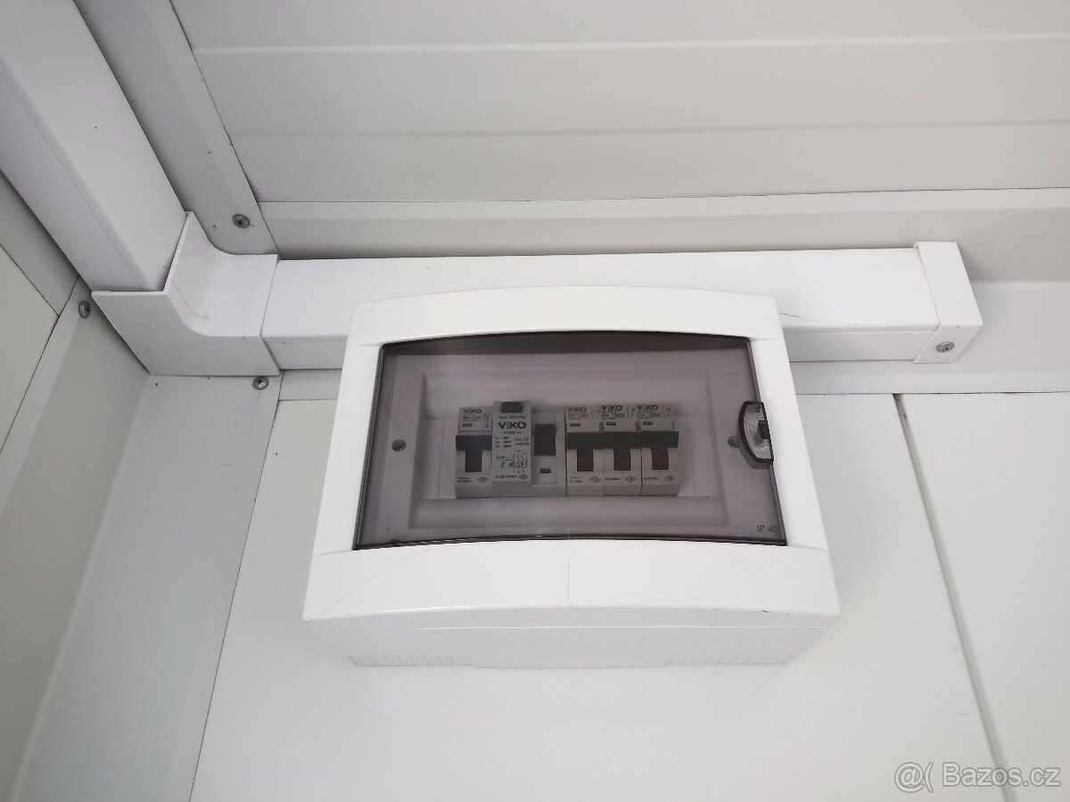 Stavební buňka 7x3m - 4